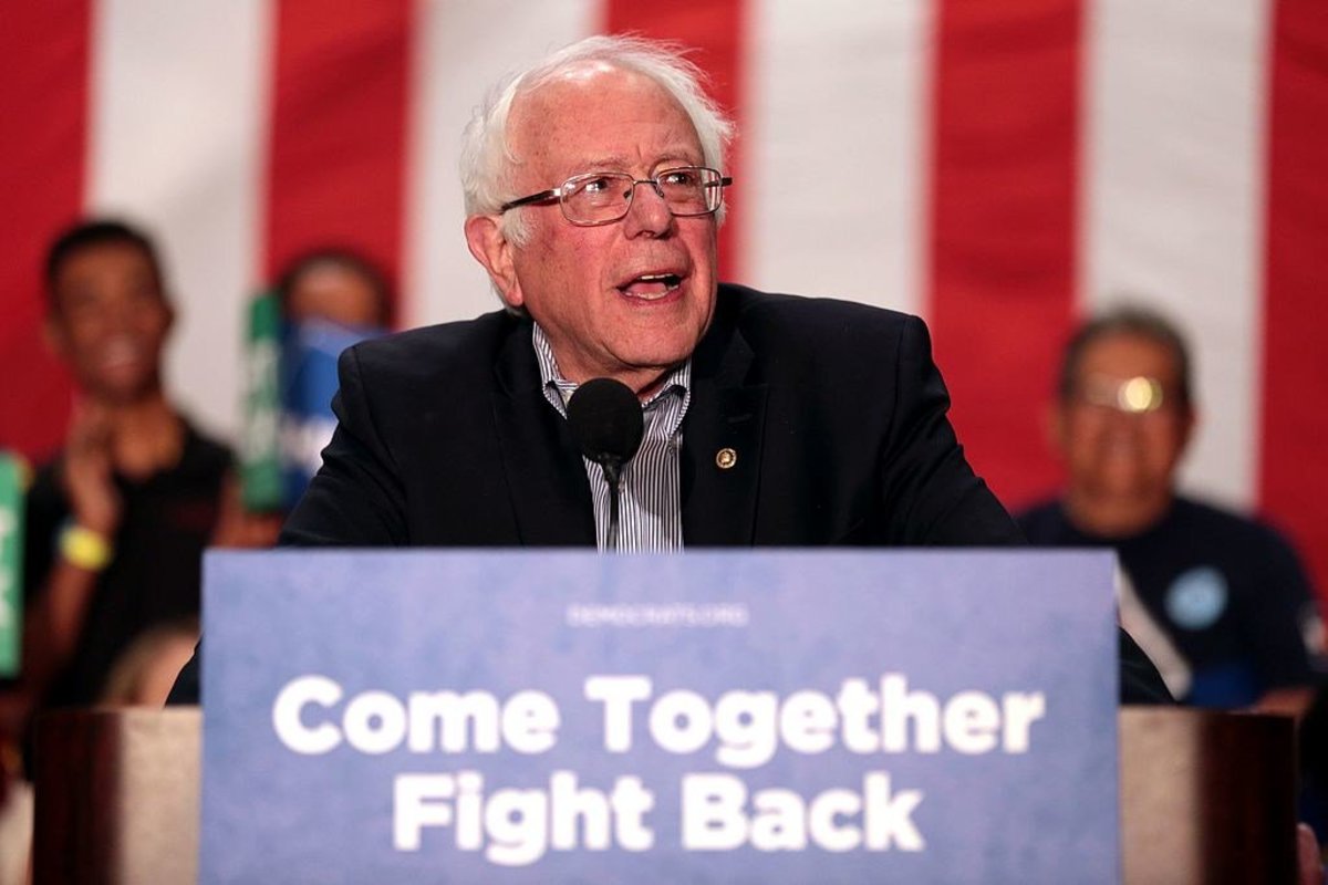 Poll: Sanders Favorite For Democrats In 2020 Promo Image