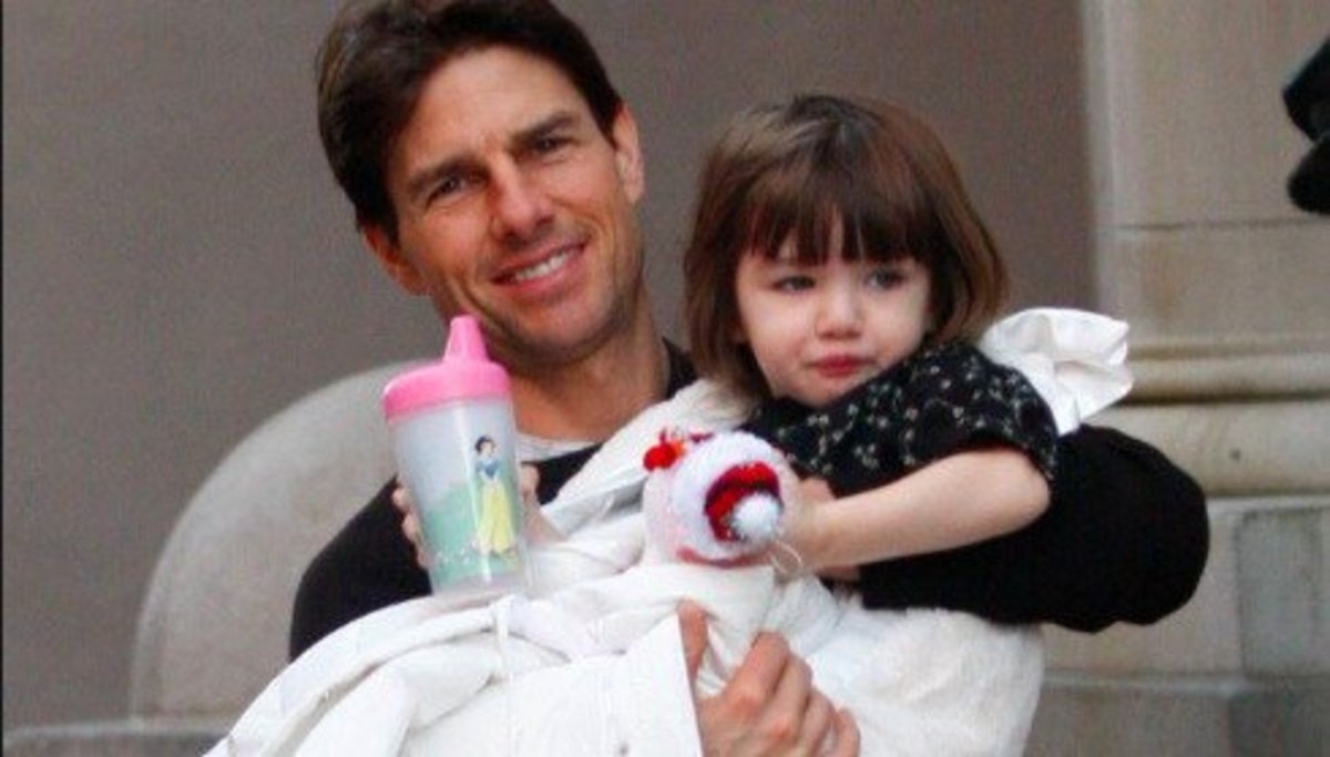 Tom Cruise Reportedly Won't Visit Daughter Suri For One Simple Reason Promo Image