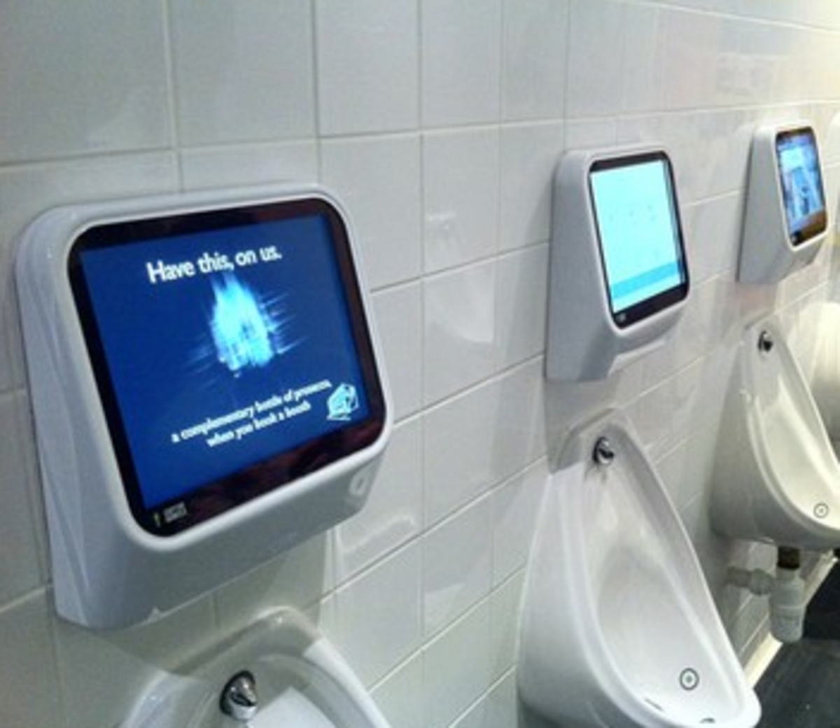 Для чего ставят писсуар беременным