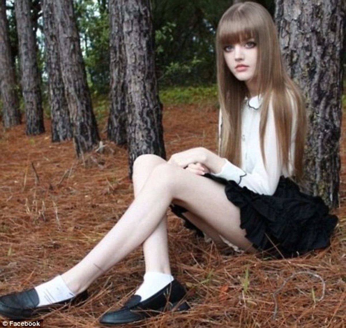 Video Girls Turn Themselves Into Living Dolls Opposing Views 