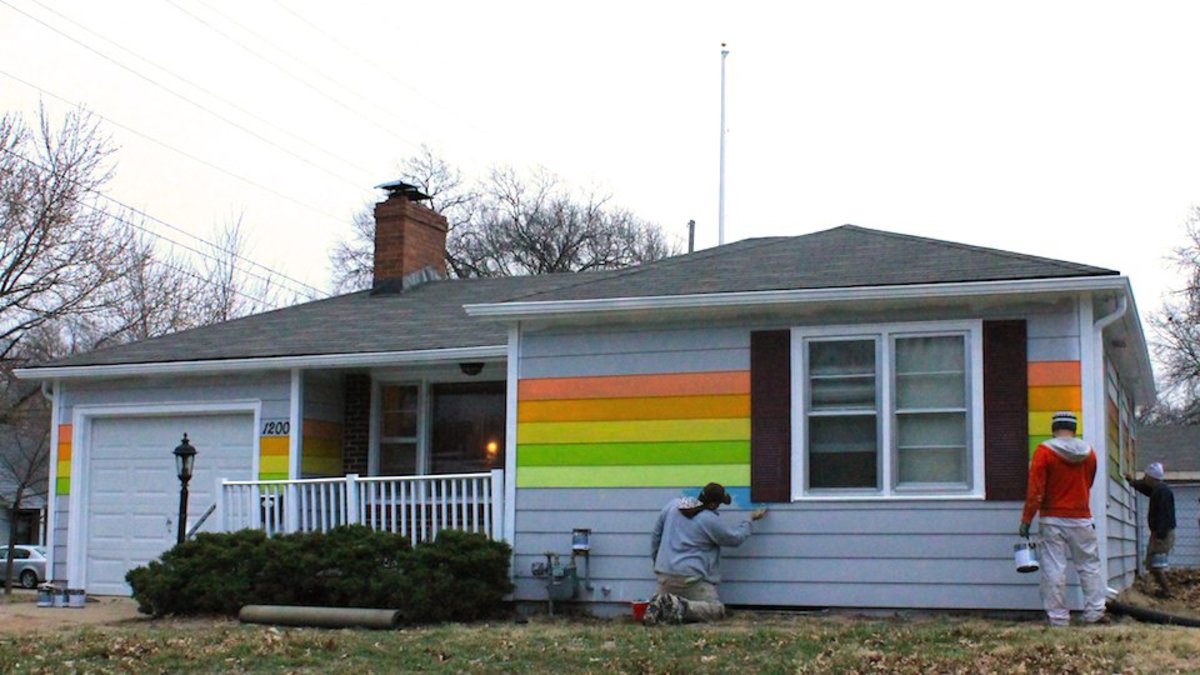 Nonprofit Group Buys House Across From Westboro Baptist Church, Paints