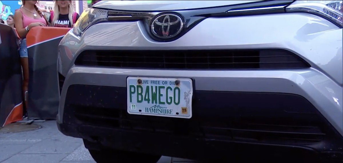 dmv custom license plate