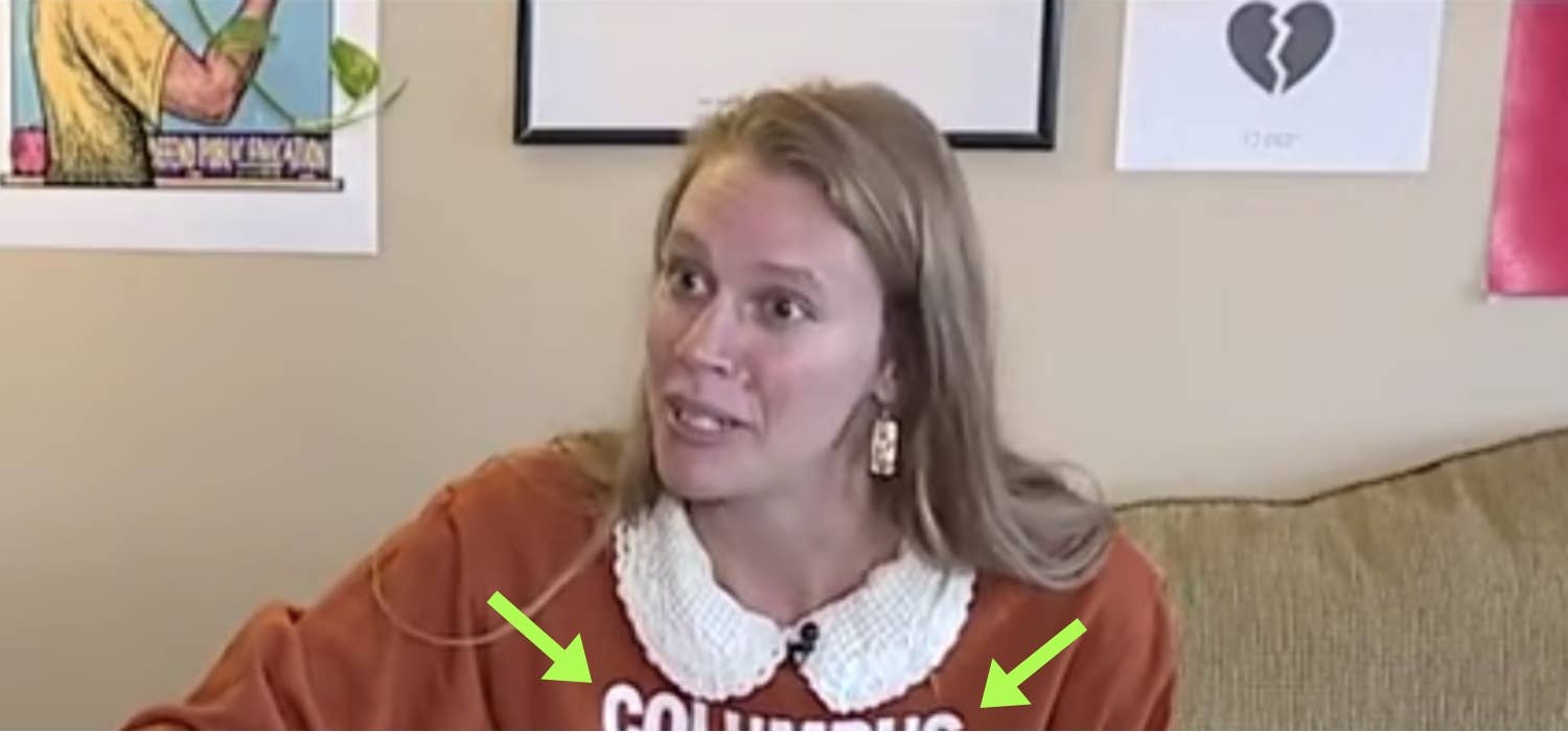 Teacher Wears 'Controversial' Sweater To School, Administrator Demands She Take It Off - Vimarsana News