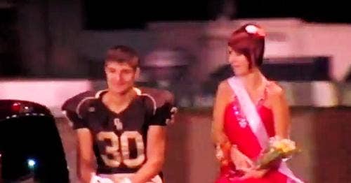 Teen Voted To Homecoming Court Learns It Was All A Prank, Then She Makes Bullies Realize The Joke's On Them - Vimarsana News