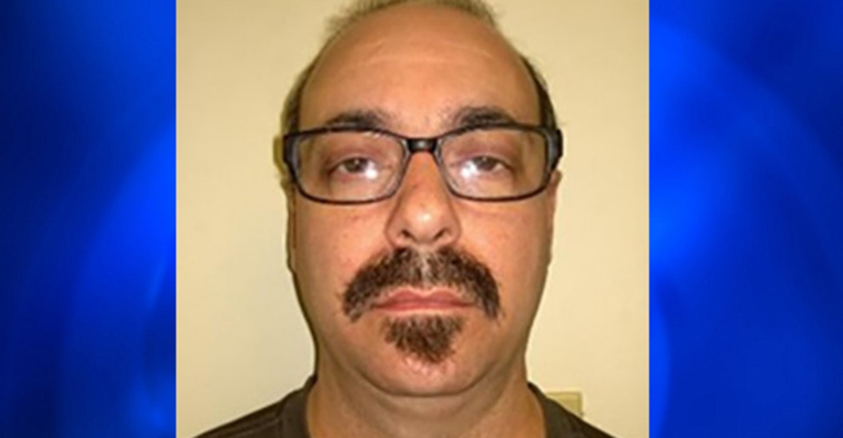 Embedded Images: Mugshots via BizPac Review