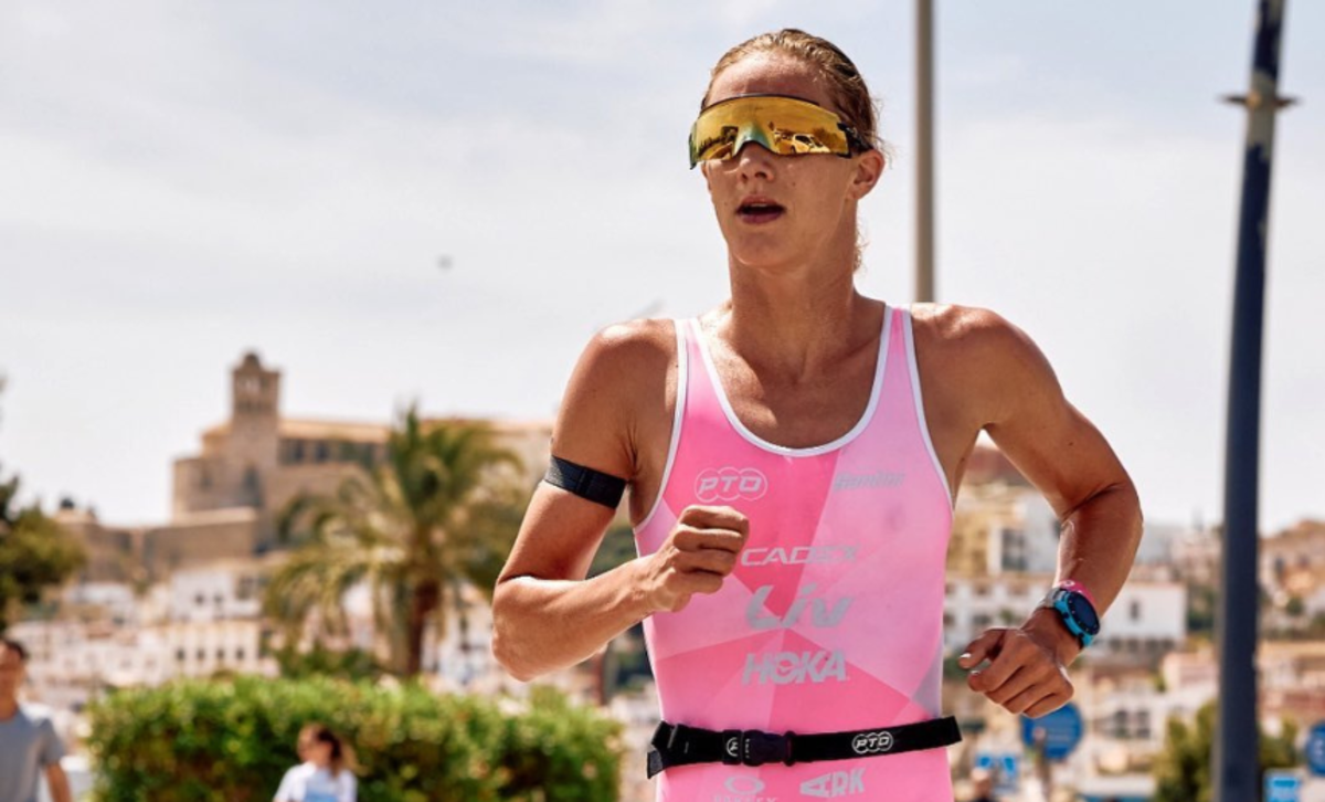 Female Athlete's Race Photo Goes Viral, Sparks Debate After People Spot