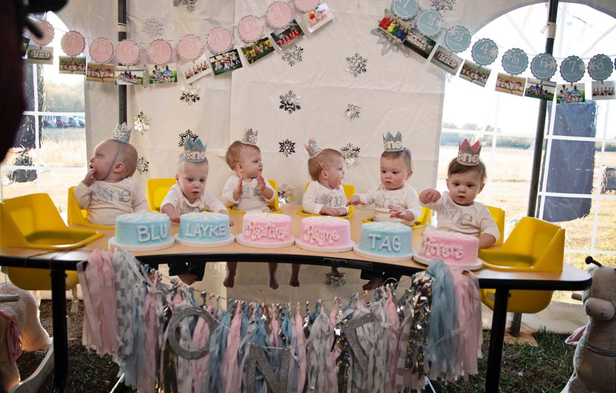 Sextuplet babies celebrating their first birthday, Photo Credit: God's Divine Nine-Sweet Home Sextuplets/Facebook