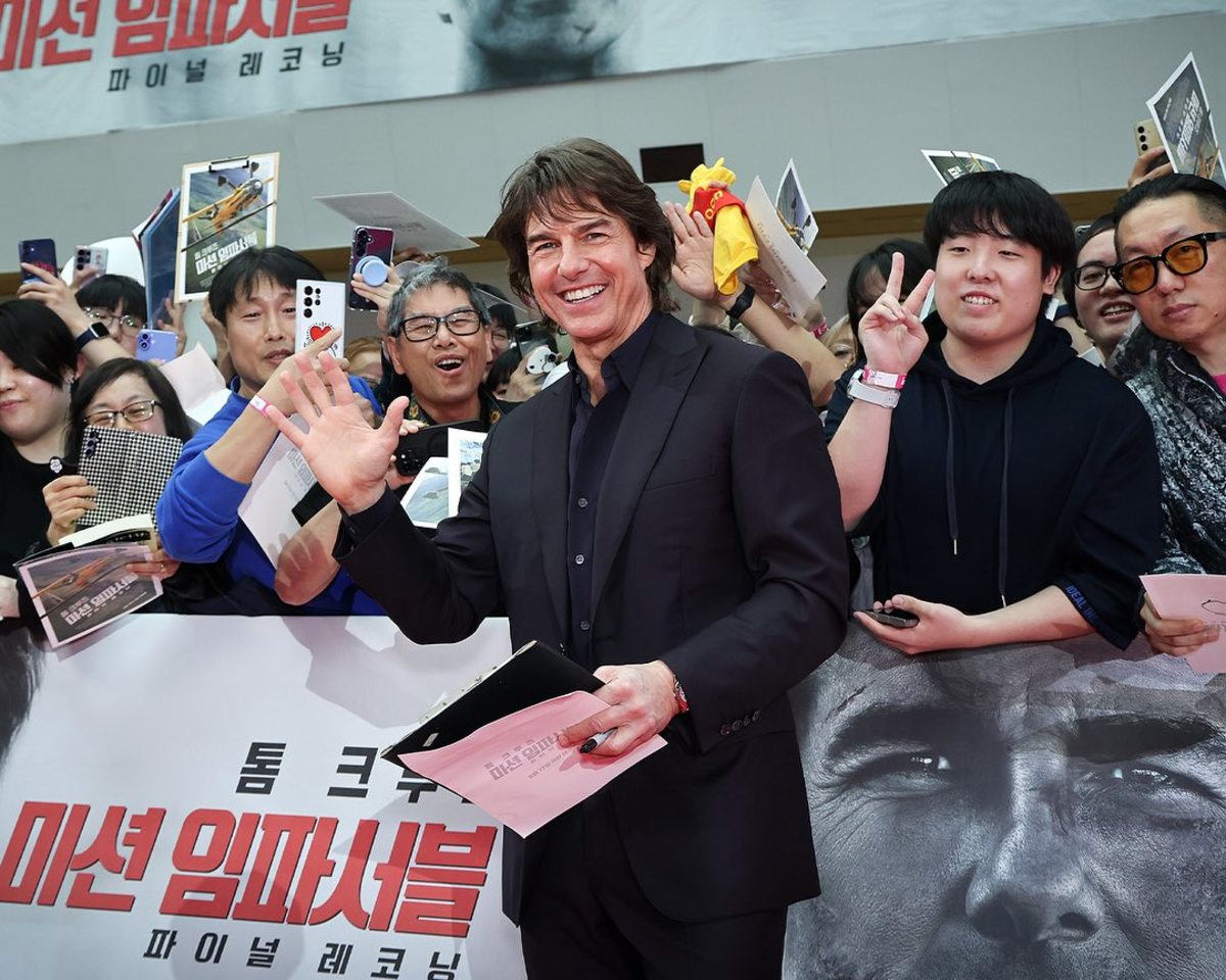 Tom Cruise on the red carpet for his movie premier in Seoul, South Korea, Photo Credit: tomcruise/Instagram