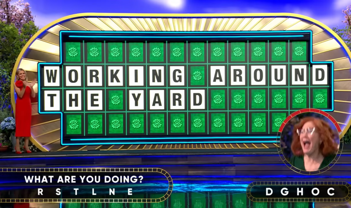Show hostess Vanna White in a 'Wheel of Fortune' episode, Photo Credit: Wheel of Fortune/Youtube