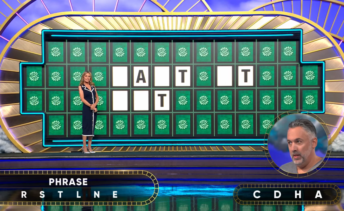 Show hostess Vanna White in a 'Wheel of Fortune' episode, Photo Credit: Wheel of Fortune/Youtube