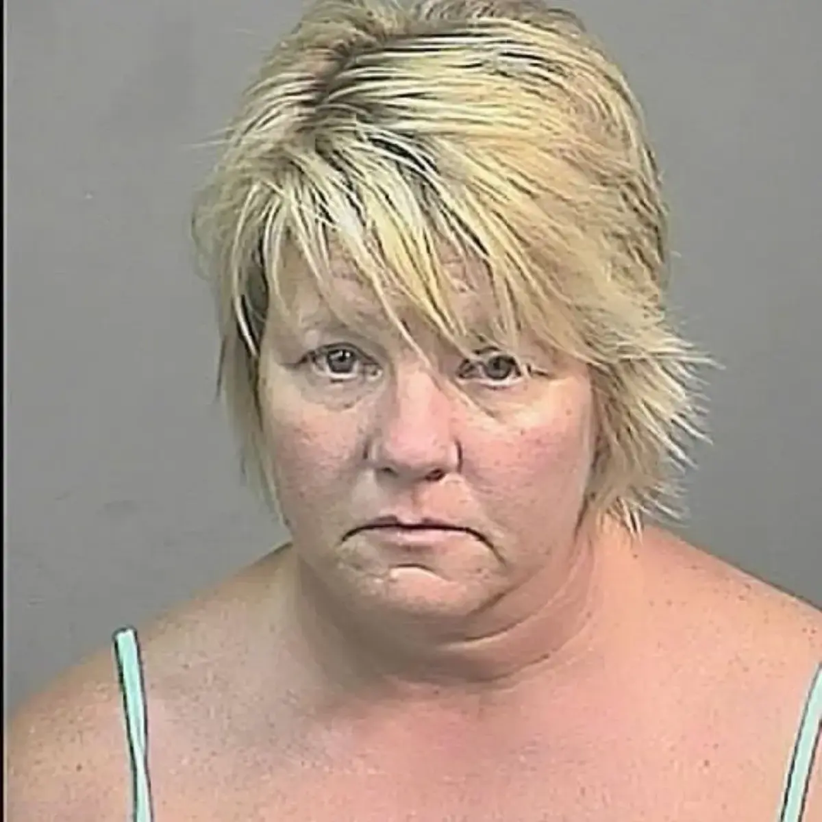 Dana Sue Gray inside prison while serving her sentence, Photo Credit: lacaradelmal/Instagram