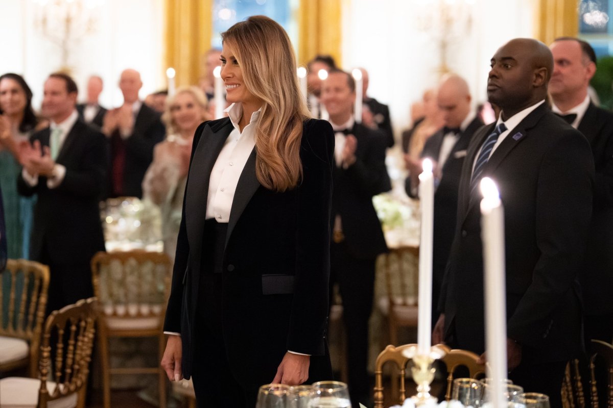Melania Trump standing at National Governors Association dinner, Photo Credit: Alex Kennedy/X