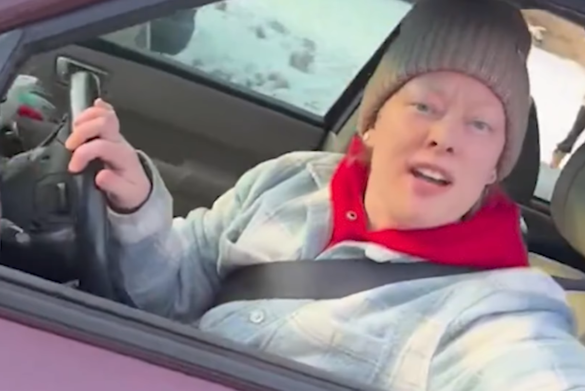 Renee Nicole Good talking to an ICE agent from inside her car, Photo Credit: New York Post/Youtube