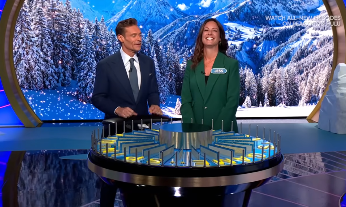 Show host Ryan Seacrest and contestant Jess Graham in a 'Wheel of Fortune' episode, Photo Credit: Wheel of Fortune/Youtube